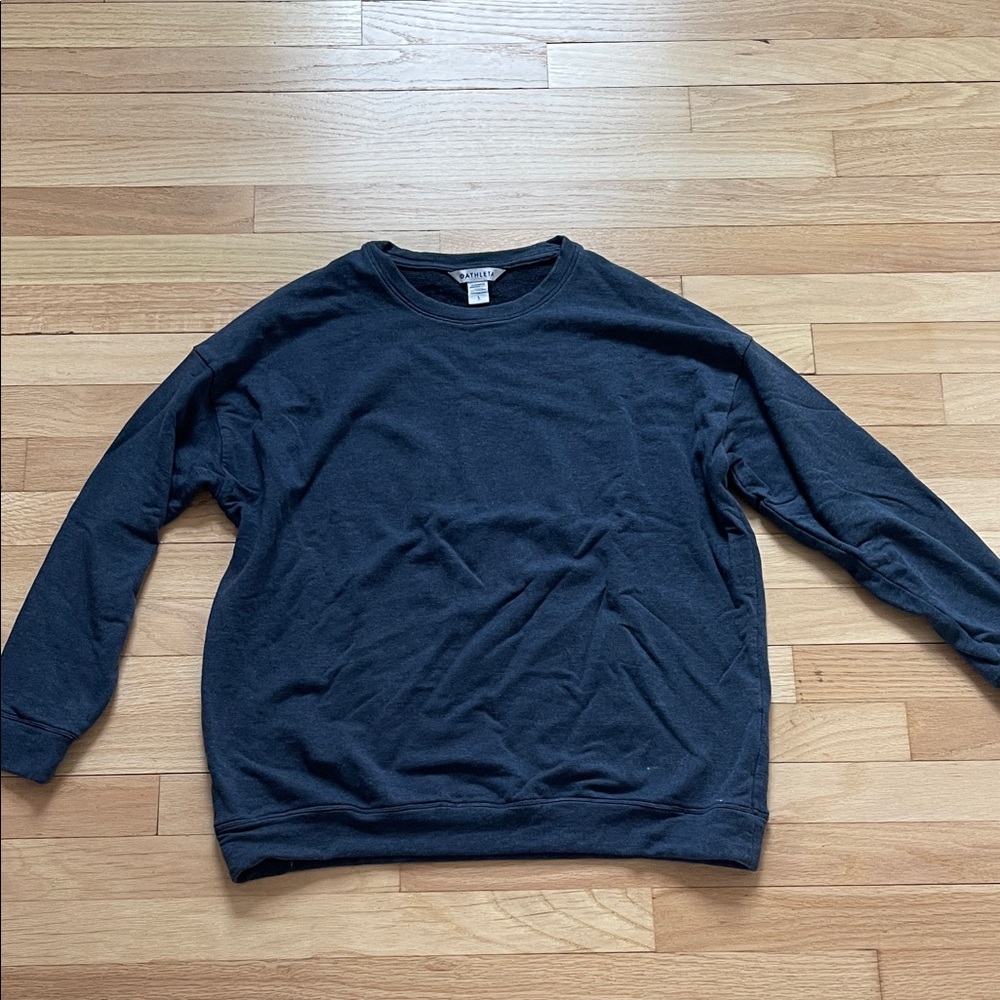 Athleta Women’s dark navy  Crewneck Sweater size L